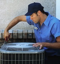 technician-working-on-outdoor-unit